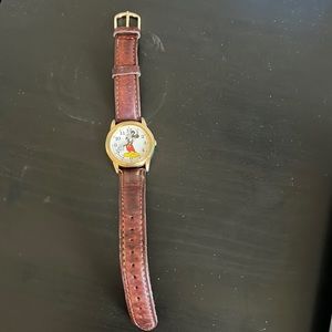 Womens watch disney mickey mouse